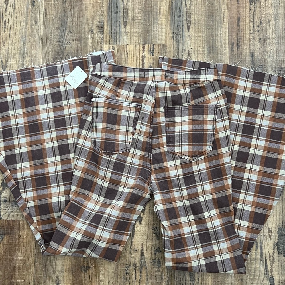 NWT We The Free Pants - Picture 7 of 9